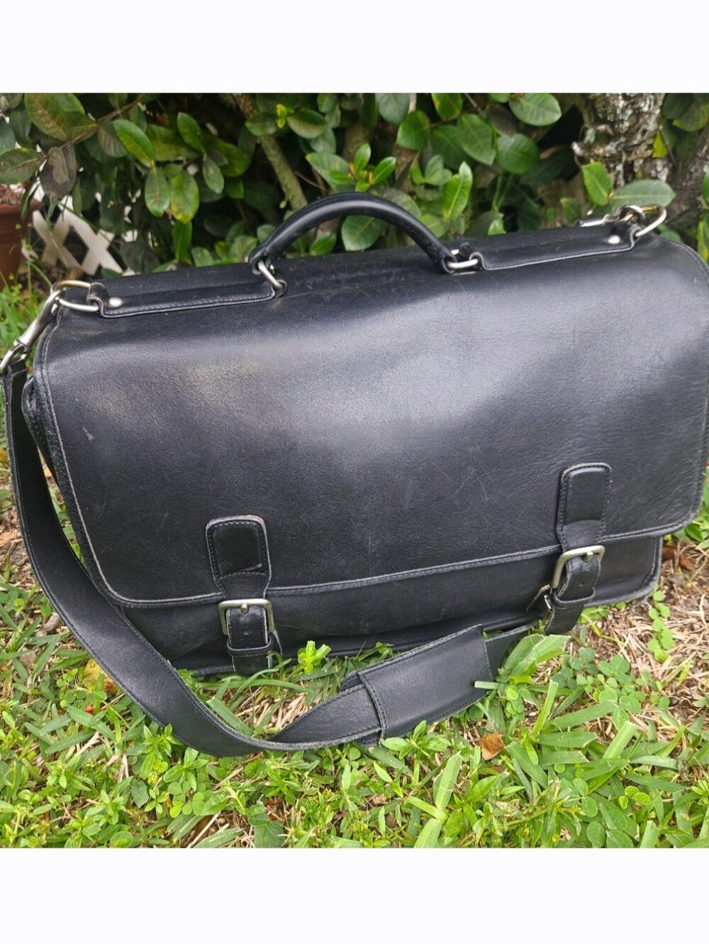 VINTAGE COACH BAG, COACH CROSSBODY BAG, COACH Thompson Silver Hardware COACH BAG - Picture 9 of 12